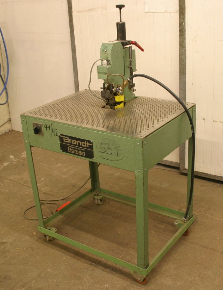 Brandt F-10 Radius-/Bündigfräsmaschine
