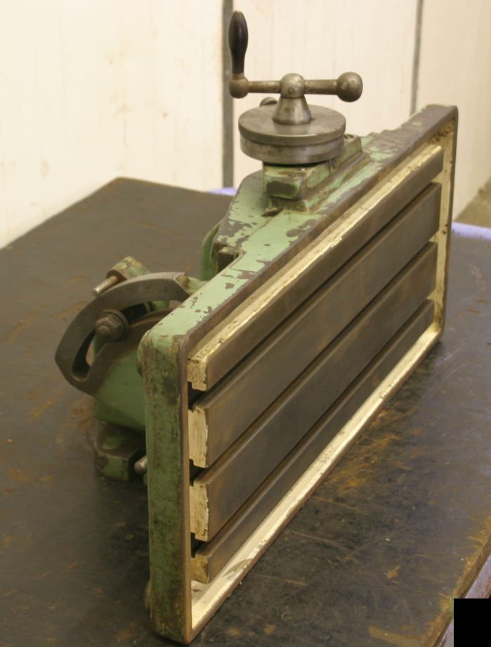 Deckel WMW Typ 570/210 Aufspannwinkel schwenkbar, neigbar