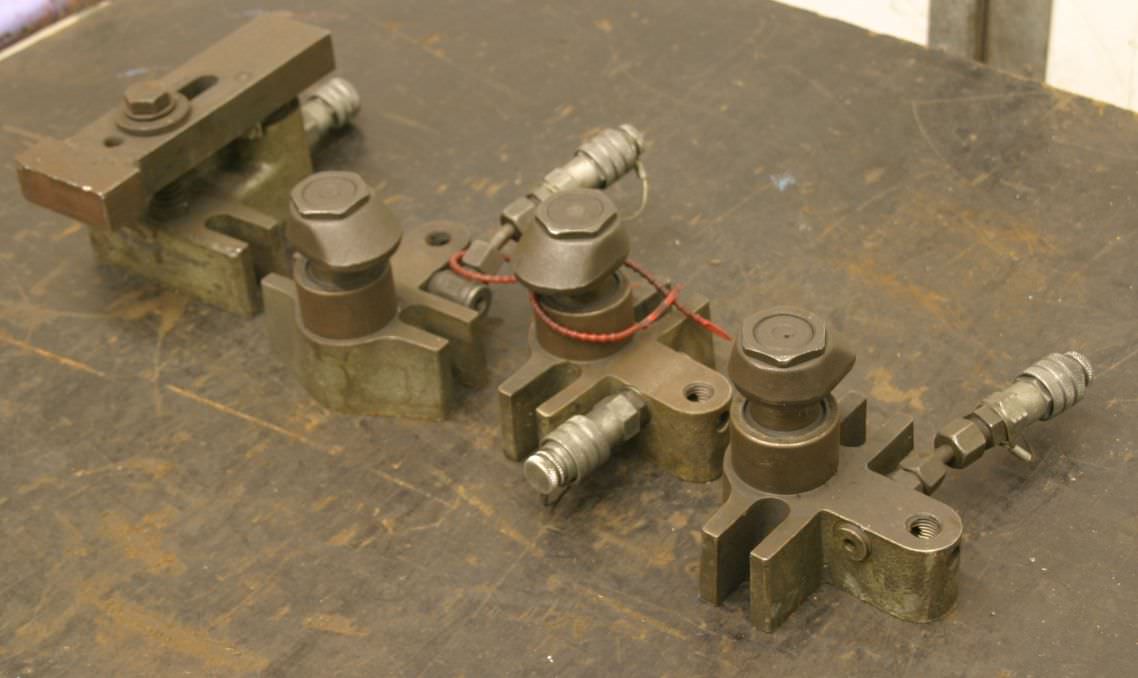 Stahl 4 Stück Spannwerkzeug hydraulisch