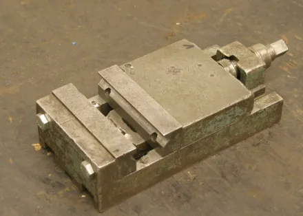 Stahl Spannweite 35 mm Maschinenschraubstock – RESALE