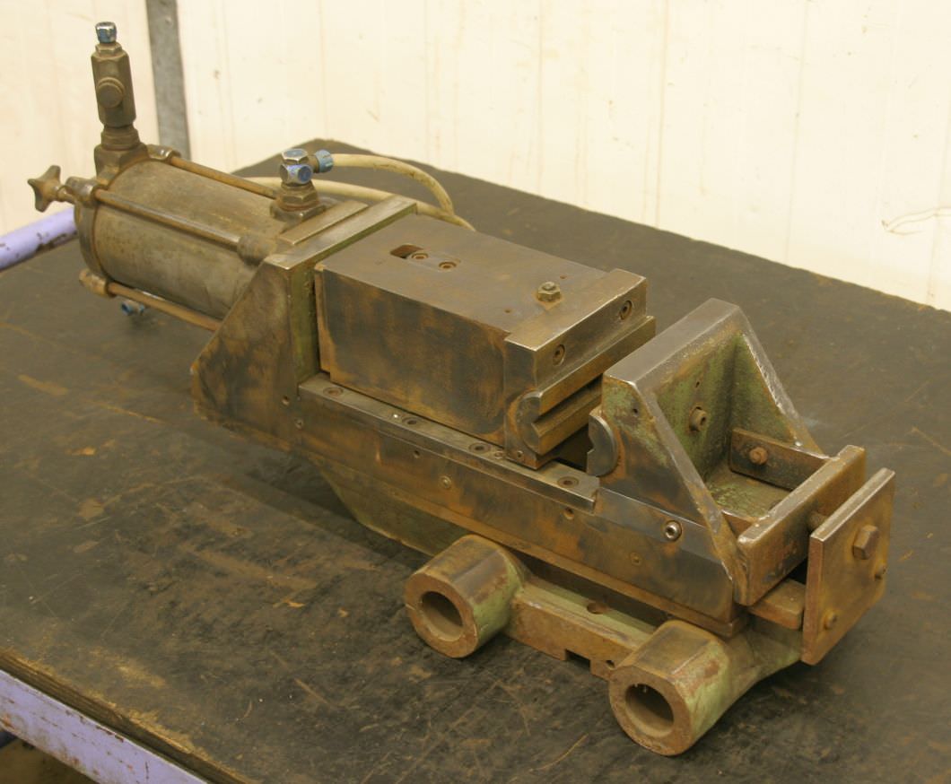 Stahl pneumatisch machine vice