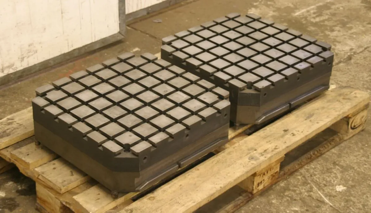 MAHO 500/500/H180 mm Aufspannplatte mit T Nut
