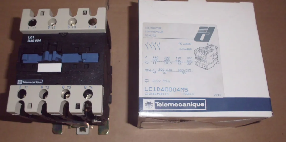 Telemecanique LC1D40004M5 Schütz
