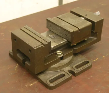 Stahl Spannweite 105 mm Maschinenschraubstock – RESALE