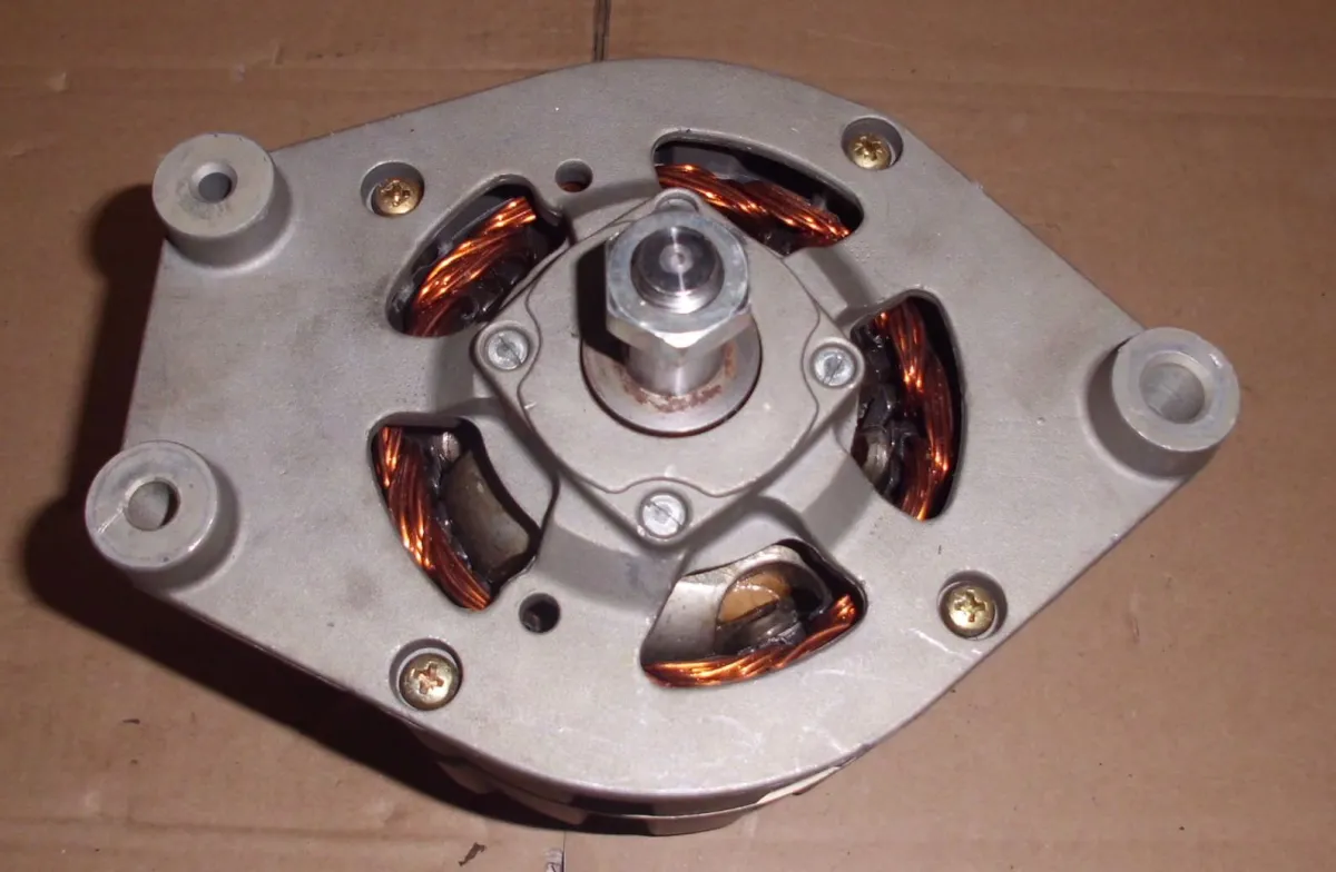 Bosch 0986 031 190 Lichtmaschine 28 V