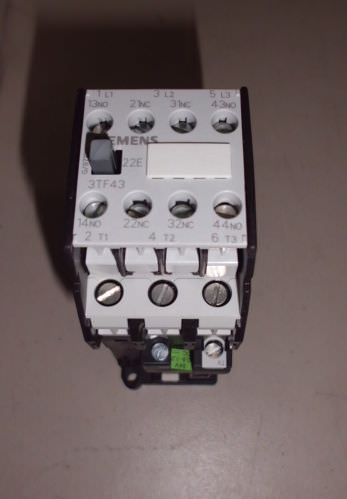Siemens 3TF43 22-0BB4 Schütz – RESALE