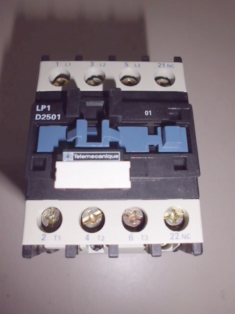 Telemecanique LP1 D2501BD Schütz