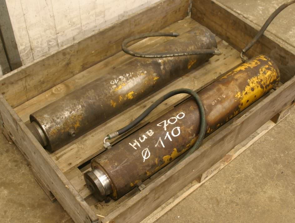 Herrenknecht Hub 700 mm Kolben Ø 150 mm Hydraulikzylinder