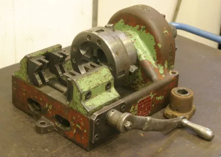 GF bis max 2 Zoll Gewindeschneidmaschine – RESALE