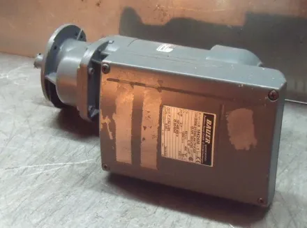 Bauer BG06-31/D05LA4-TF-K305 Getriebemotor 0,18 kW 92 U/min – RESALE