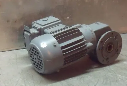Bauer SG1-34 Getriebemotor 0,25 kW 167 U/min – RESALE