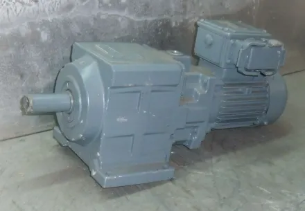 Bauer BG20Z-11 Getriebemotor 0,18 kW 17,5 U/min – RESALE