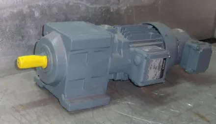Bauer BG20-11 Getriebemotor 0,37 kW 33 U/min – RESALE