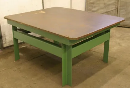 Stahl Abmessungen 1750/1400/H840 mm Aufspannplatte – RESALE
