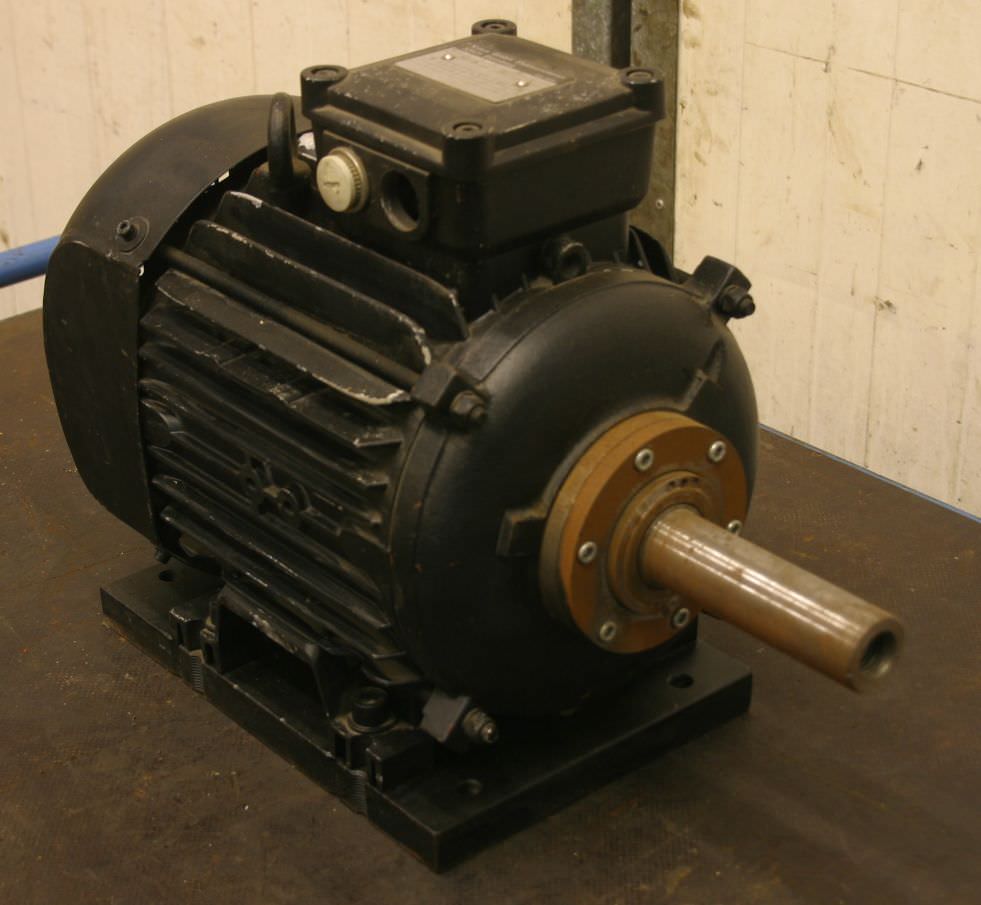 Kraus 132L2S0 Elektromotor 11 kW 2950 U/min