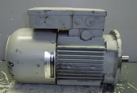 Lenze DERABR080-12 Elektromotor 0,55 kW 1400 U/min – RESALE
