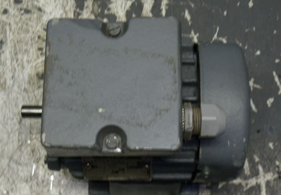 VEB KMERB63G4 Elektromotor 0,18 kW 1360 U/min