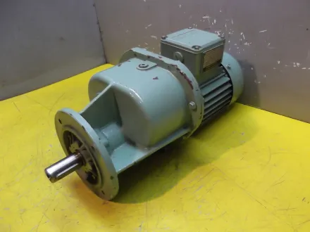 Bauer G12-20/DK 74-178 W-AS/M Getriebemotor 0,37 kW 70 U/min – RESALE