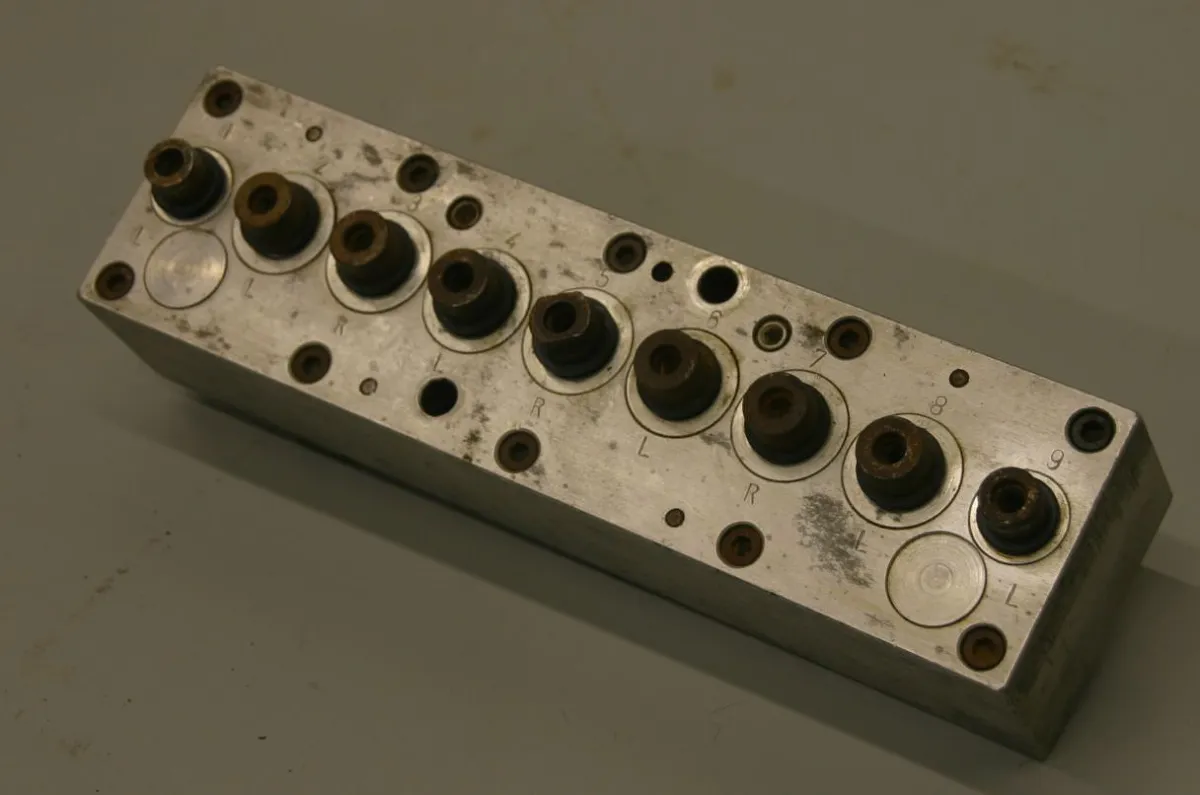 Nottmeyer 32 Lochabstand Mehrspindelkopf 9 Bohrer