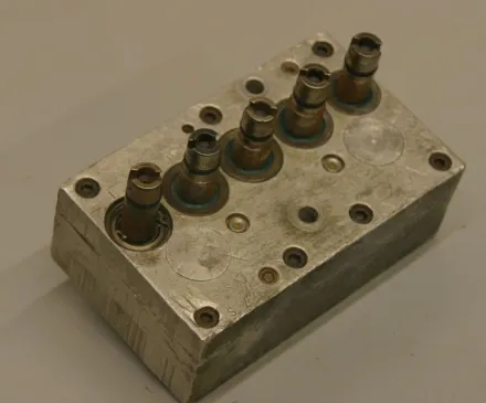 Nottmeyer 32 Lochabstand Mehrspindelkopf 5 Bohrer – RESALE