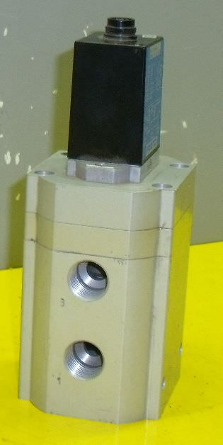 Festo MPPE-3-1/2-6-010B Proportional-Druckregel-Wegeventile – RESALE