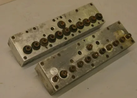 Nottmeyer 32 Lochabstand Mehrspindelkopf 12 Bohrer – RESALE