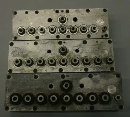 Nottmeyer 32 Lochabstand Mehrspindelkopf 10 Bohrer – RESALE
