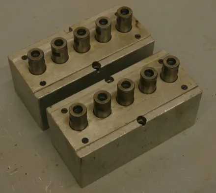 Nottmeyer 32 Lochabstand Mehrspindelkopf 5 Bohrer – RESALE