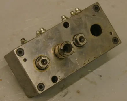 Nottmeyer 32 Lochabstand Mehrspindelkopf 3 Bohrer – RESALE