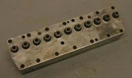 Nottmeyer 32 Lochabstand Mehrspindelkopf 11 Bohrer – RESALE