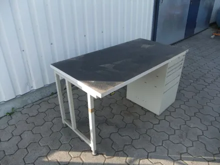 Andres Karl Typ 750x1500 Werkbank für Elektriker – RESALE