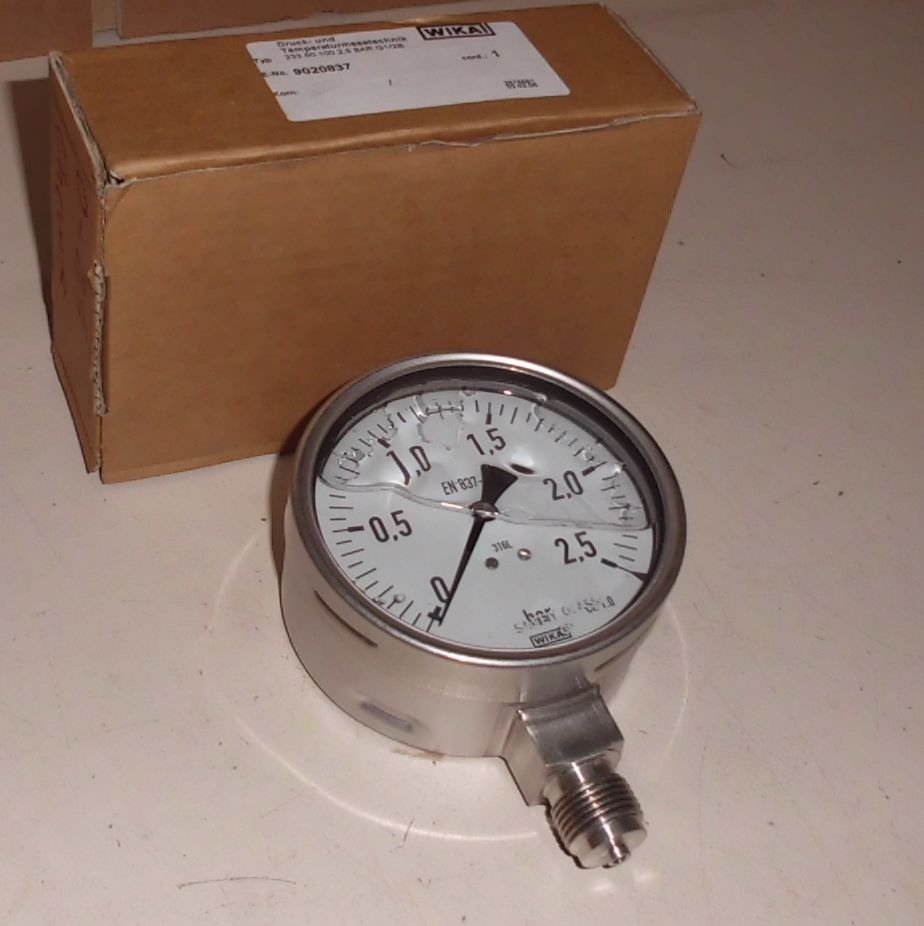 Wika 233.50.100 Manometer