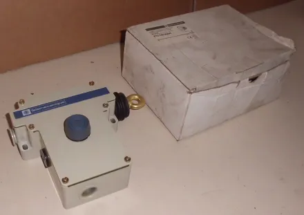 Telemecanique XY2CE1A290 Seilzug Notschalter – RESALE