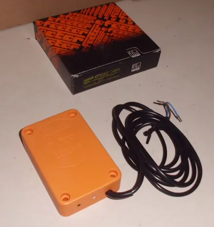 Ifm ID-2050-ABOA Induktiver Sensor – RESALE