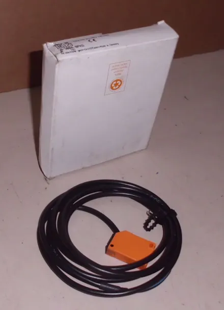 Ifm IN5129 IN-3004-BPKG Induktiver Sensor – RESALE