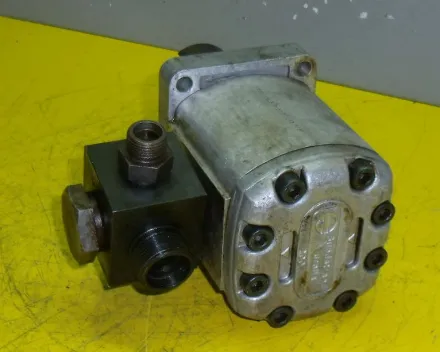 Sundstrand TFP200/26,5 D CO 01 LAB F/8F Hydraulikpumpe – RESALE