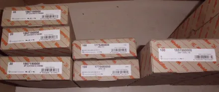Weidmüller Verschiedene Typen Klemmen 1240 Stück – RESALE