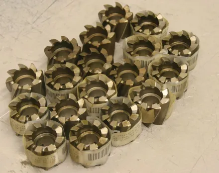 Fette Ø50/36 mm R2,5 Walzenstirnfräser 18 Stück – RESALE