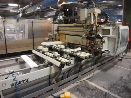 Biesse Rover C6.50 Edge CNC-Bearbeitungszentrum mit Verleimteil – RESALE