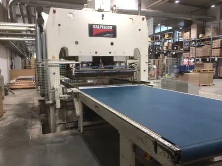 Italpress Mark C 18-30 Durchlauffurnierpresse – RESALE