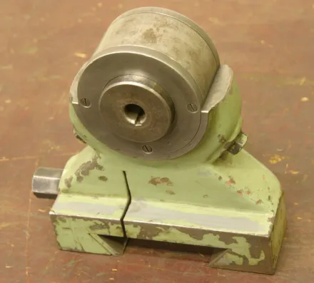 Bohrung 16/56 mm Gegenlager für Fräsmaschine – RESALE