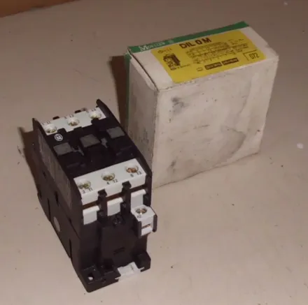 Klöckner-Moeller DIL0M Schütz – RESALE