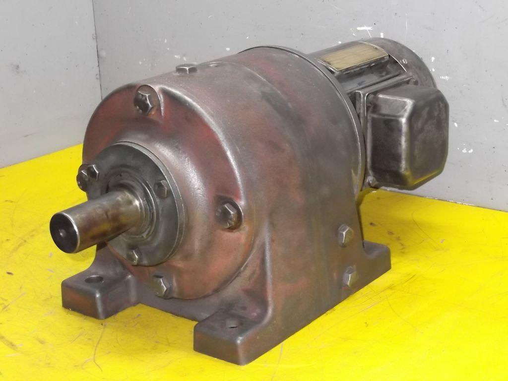 SEW R73D234-2 Getriebemotor 0,37/0,55 kW 20/40 U/min