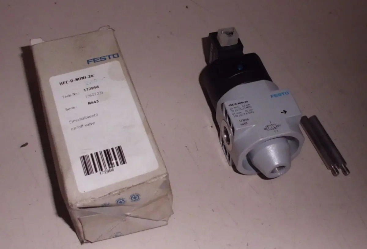 Festo HEE-D-MINI-24 Pneumatikventil