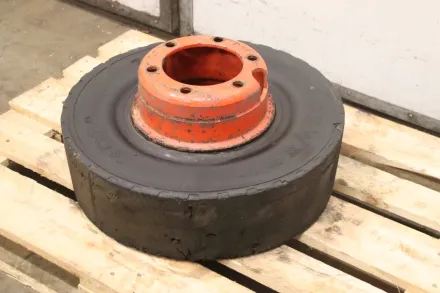 Vorwerk Rota 7.00-12 Felge 5.00 S-12 532/271 Vollgummi Reifen 2 Stück – RESALE