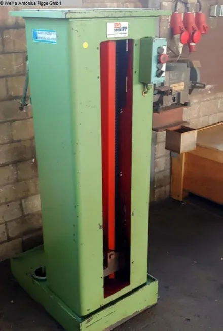 Wolff LW Nutenziehmaschine – RESALE