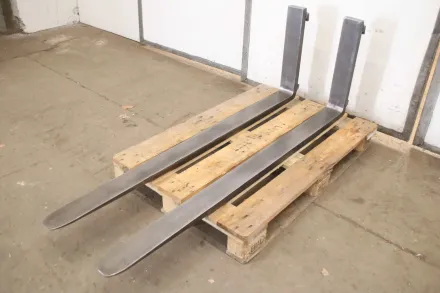 Vetter 100 x 40 Länge 1600 mm Gabelzinken – RESALE