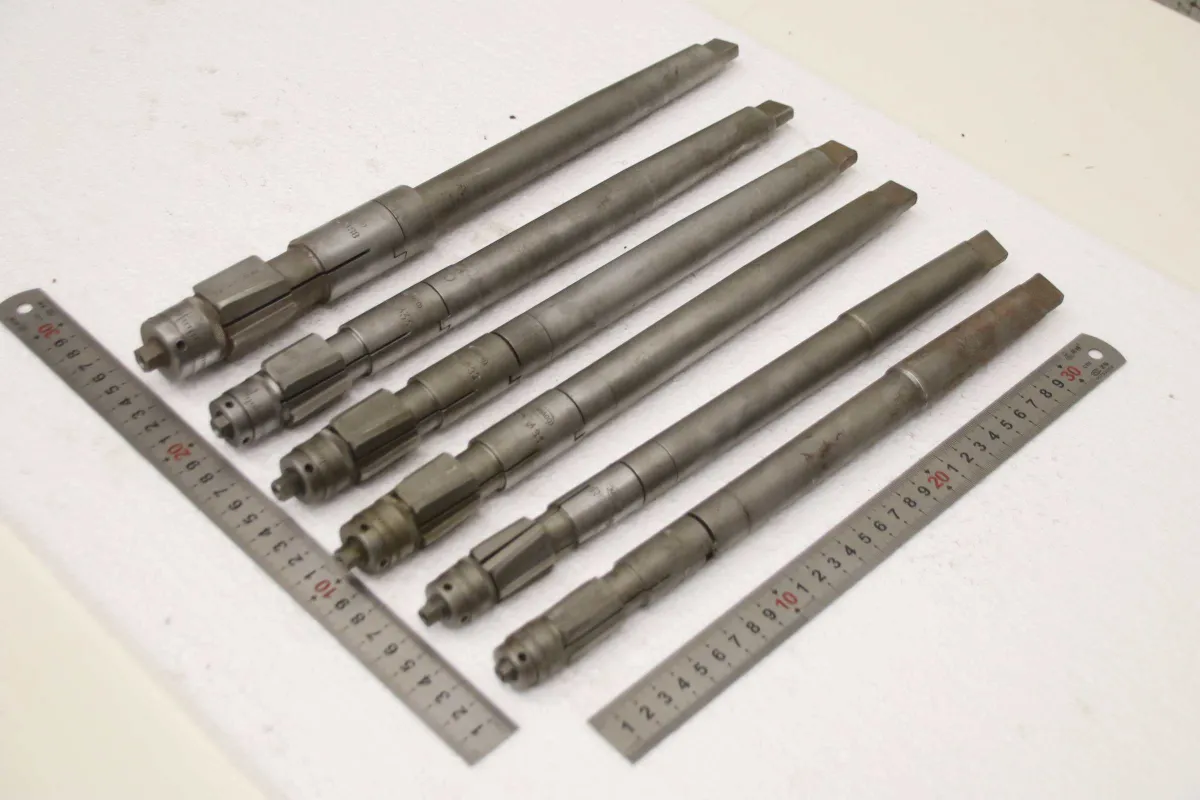 Kahaco RD Ø 24 bis 38 mm einstellbar Maschinenreibahlen MK3 6 Stück