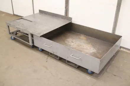 1100/1010/H530 mm / 1400/1050/H390 mm Materialwagen Rutschwagen – RESALE