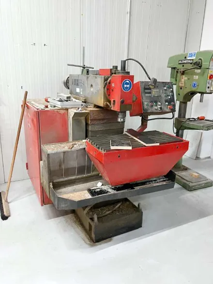 Emco FB-4 Werkzeugfräsmaschine – RESALE